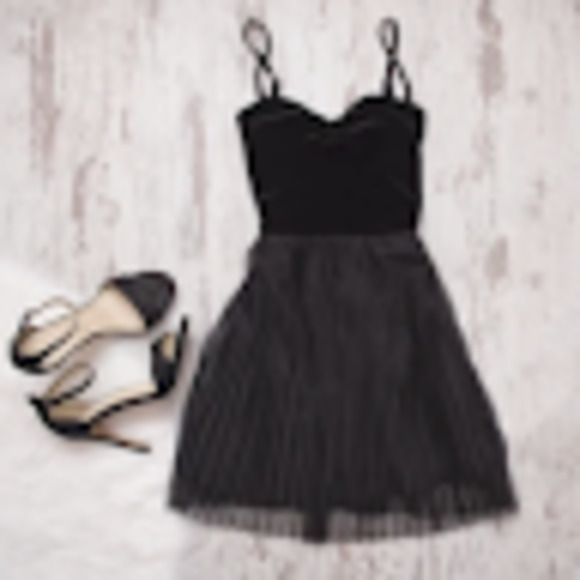 Meet your Posher, Irene - Picture 1 of 8